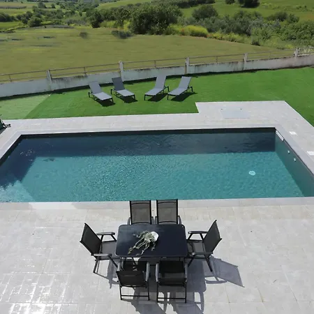 Villa Incognito With Pool - Perfect Hospitality Vilă