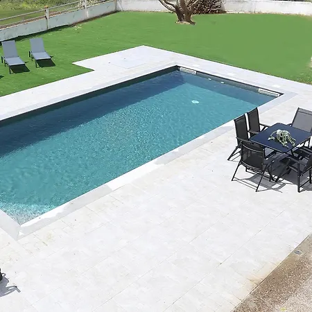 Villa Incognito With Pool - Perfect Hospitality