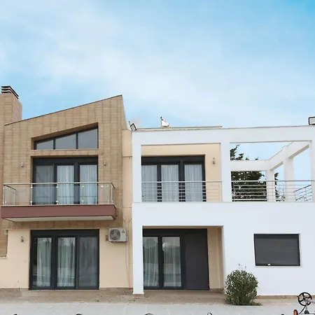 Vilă Villa Incognito With Pool - Perfect Hospitality